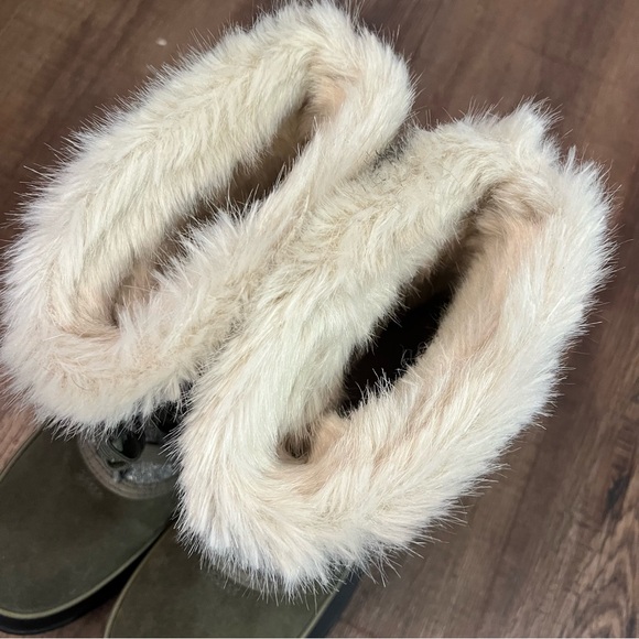 SOREL Tivoli olive green suede snow boot - Picture 4 of 13